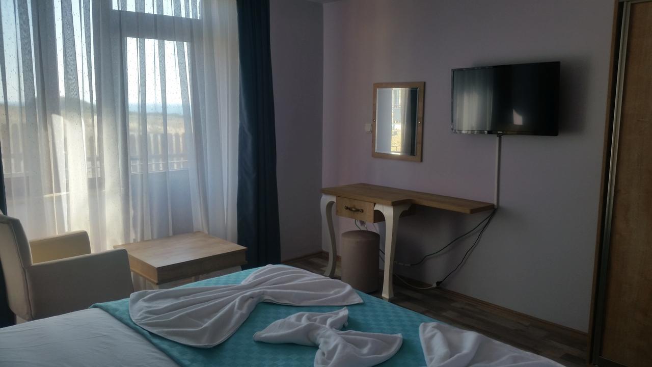 Laz Koyu Pansiyon İmroz Exterior foto