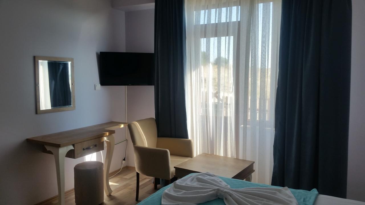Laz Koyu Pansiyon İmroz Exterior foto
